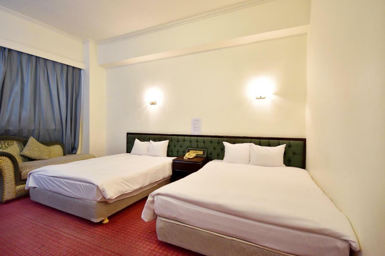 Yuanshin Hotel T'ai-tung Esterno foto