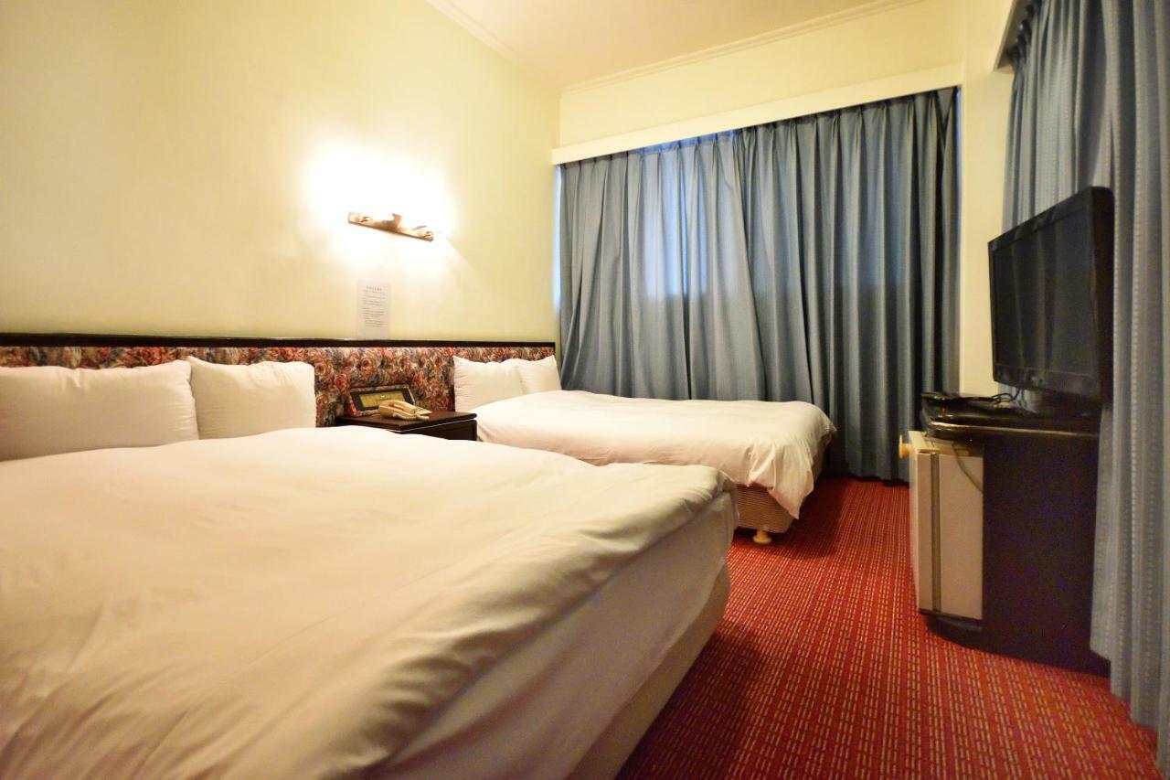 Yuanshin Hotel T'ai-tung Esterno foto
