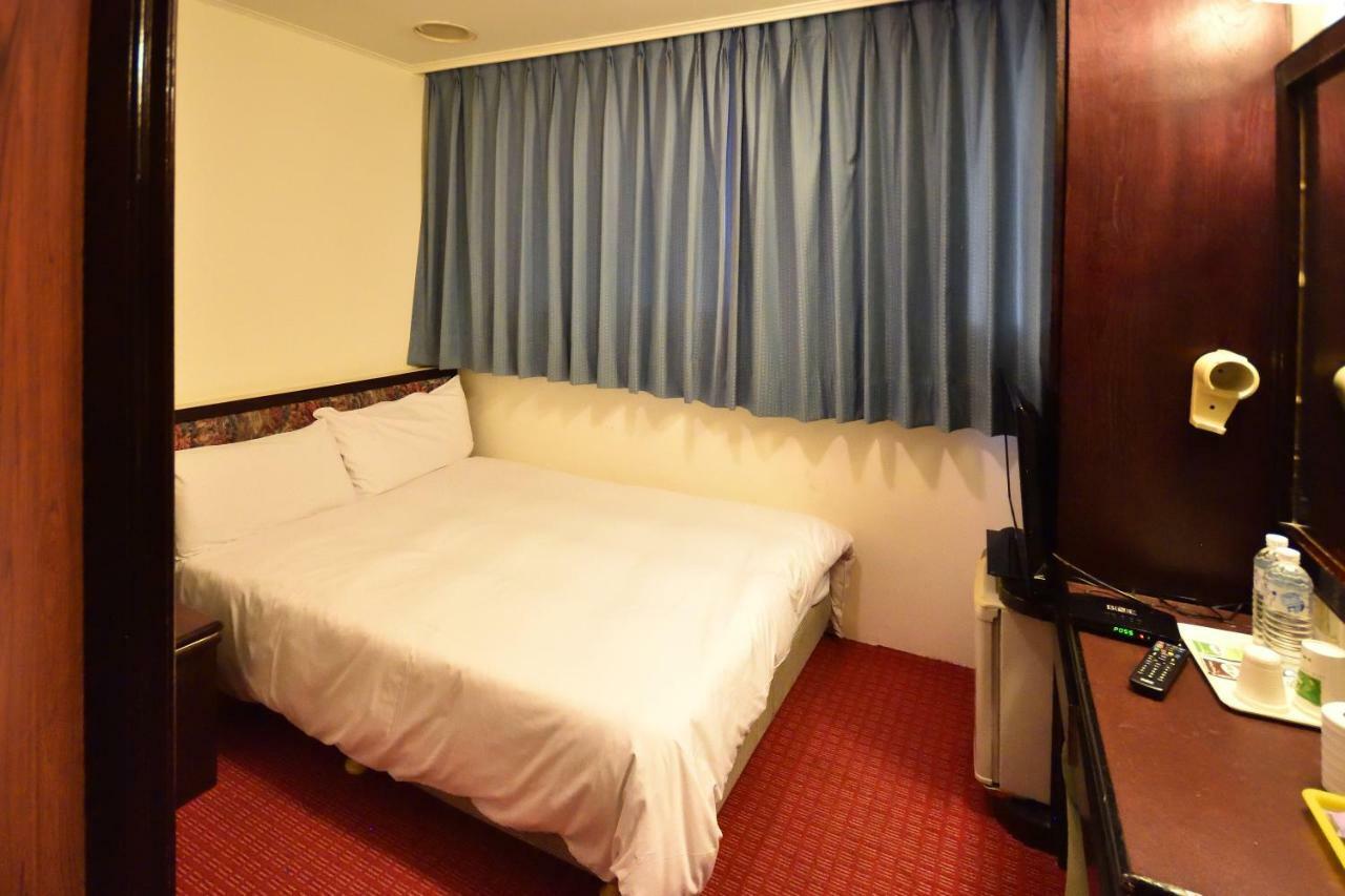 Yuanshin Hotel T'ai-tung Esterno foto