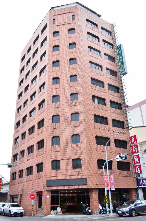 Yuanshin Hotel T'ai-tung Esterno foto